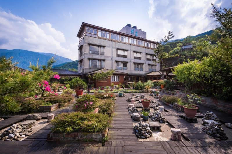 Wulai Sunglyu Hot Spring Resort Kültér fotó